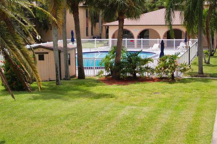 photo 2: 220 San Paulo Circle Unit 7220, West Melbourne FL 32904