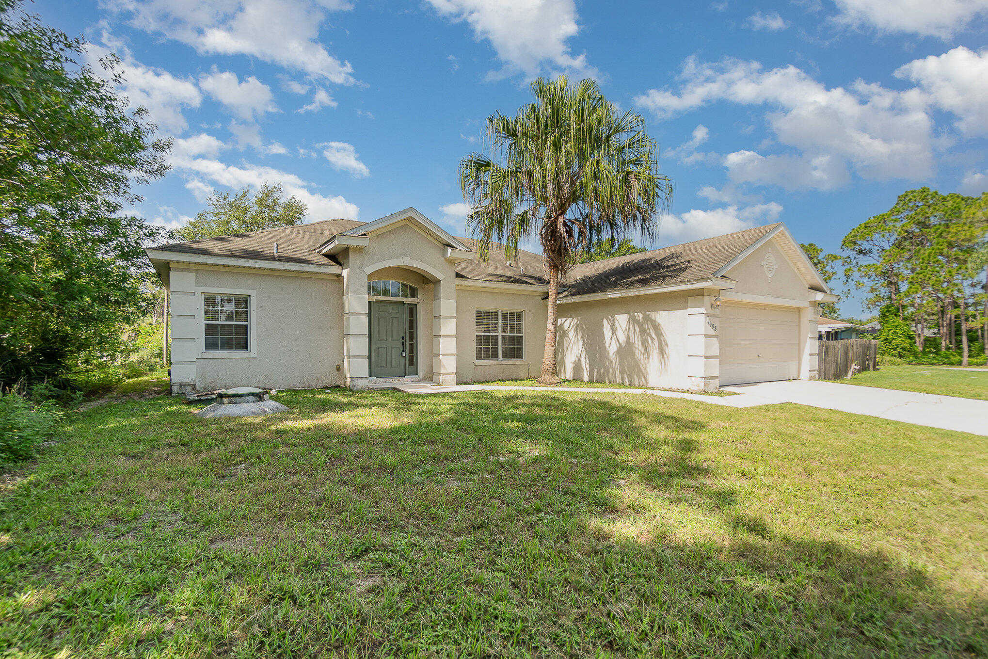 photo 2: 1088 Tupelo Road SW, Palm Bay FL 32908