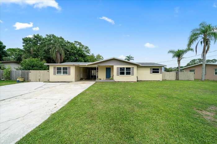 photo 1: 550 La Veta Drive, Melbourne FL 32904