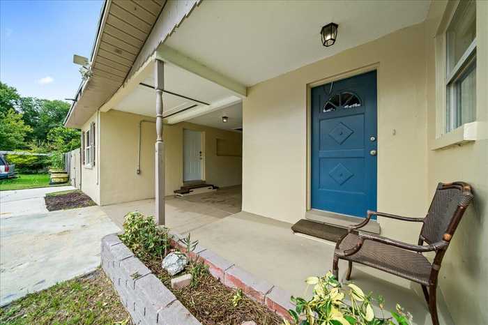 photo 2: 550 La Veta Drive, Melbourne FL 32904