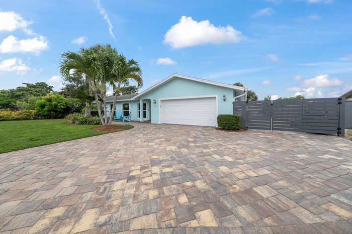 photo 32: 217 Ash Avenue, Melbourne Beach FL 32951