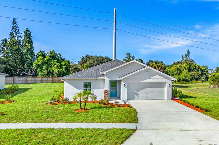 photo 2: 2332 Royal Poinciana Boulevard, Melbourne FL 32935