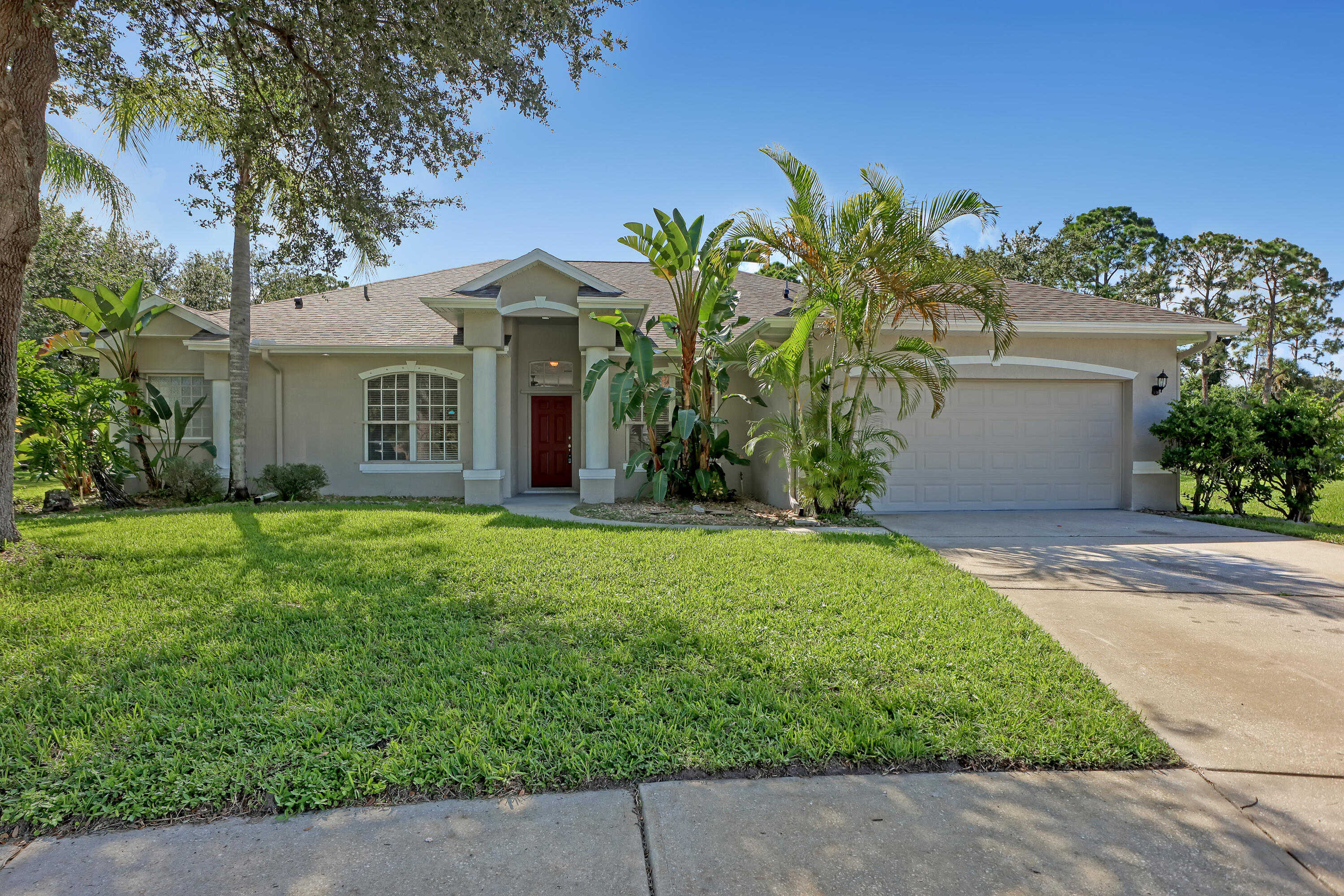 photo 1: 996 SE Gardenbrook Court, Palm Bay FL 32909