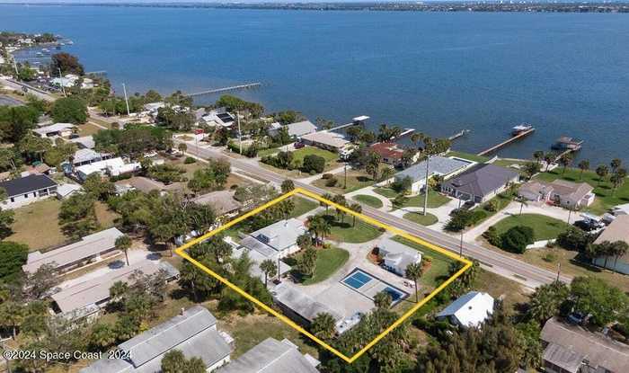 photo 1: 2250 Pineapple Avenue, Melbourne FL 32935