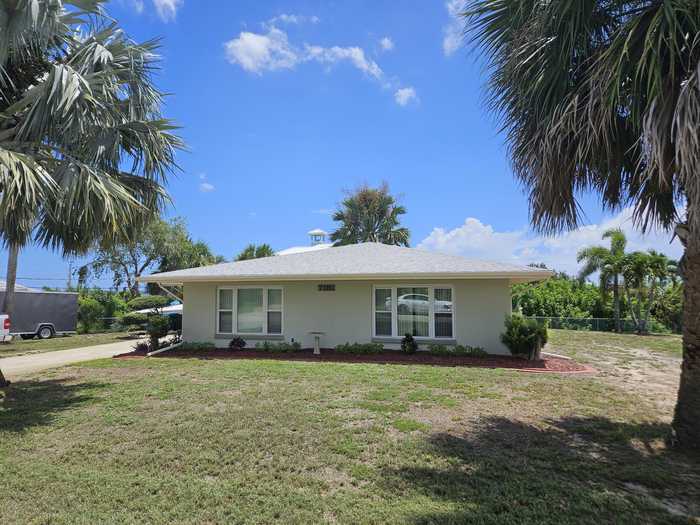 photo 2: 7181 Blue Shore Road, Grant FL 32949