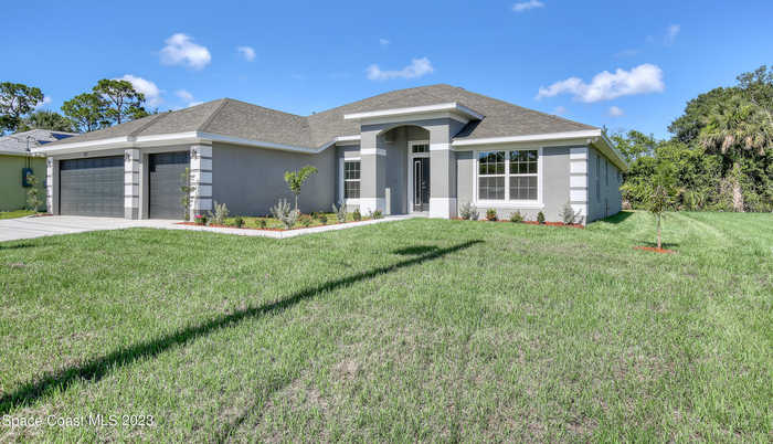 photo 2: 1781 Nandina Court NW, Palm Bay FL 32907