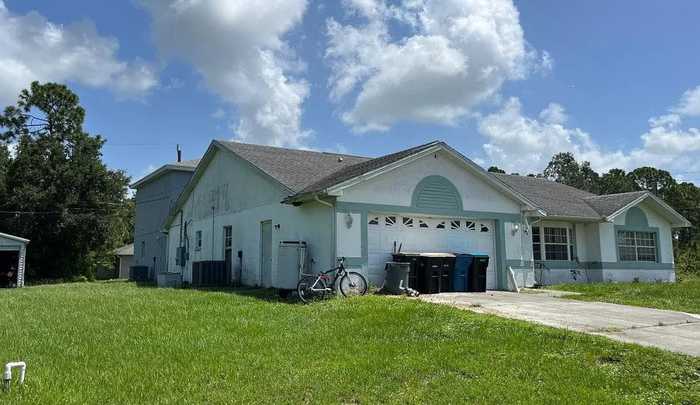 photo 2: 591 Poplar Street SE, Palm Bay FL 32909