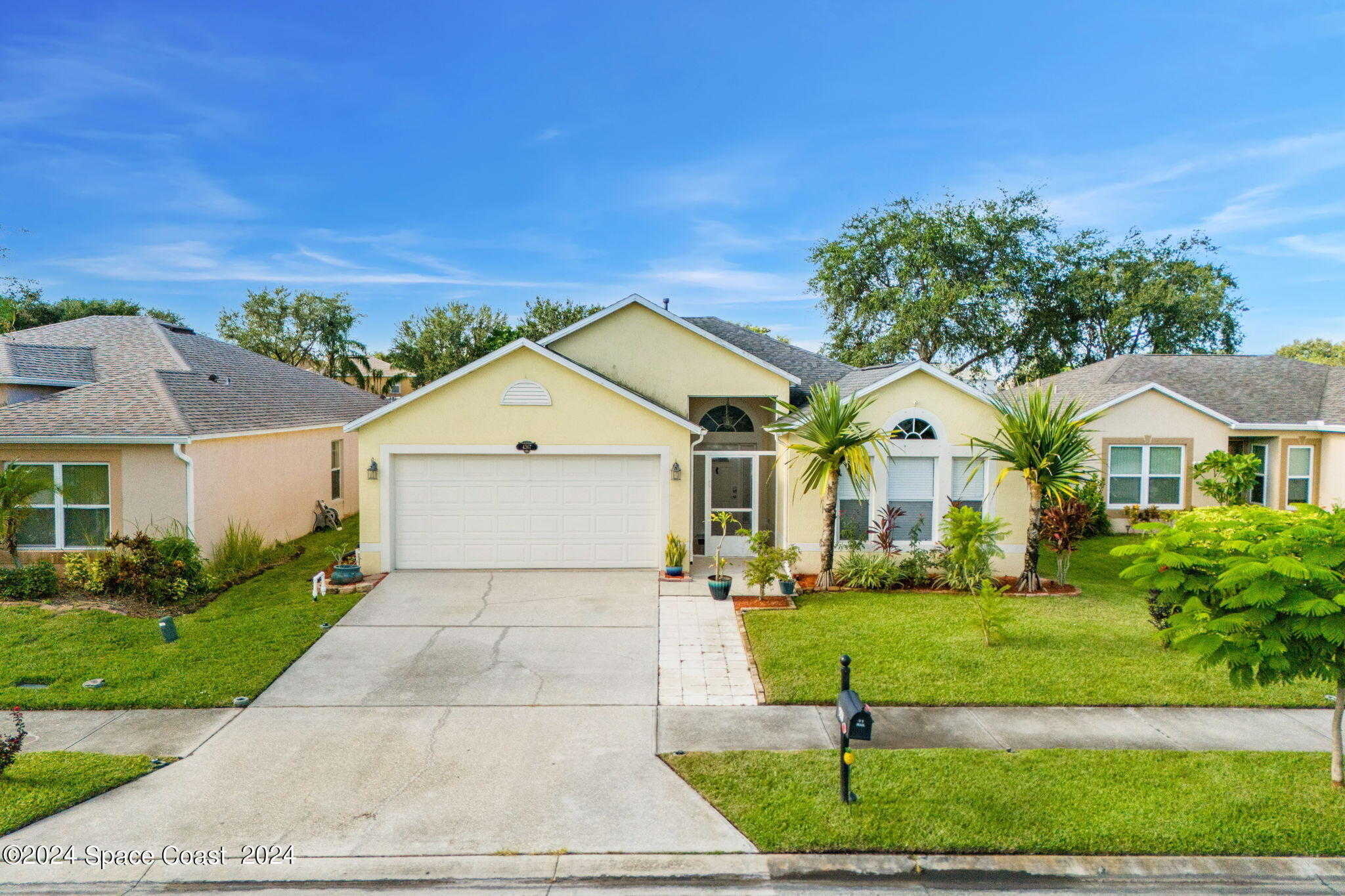 photo 1: 4367 Four Lakes Drive, Melbourne FL 32940