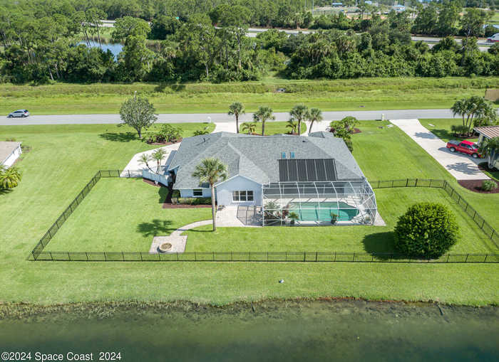 photo 2: 3972 Snowy Egret Drive, Melbourne FL 32904