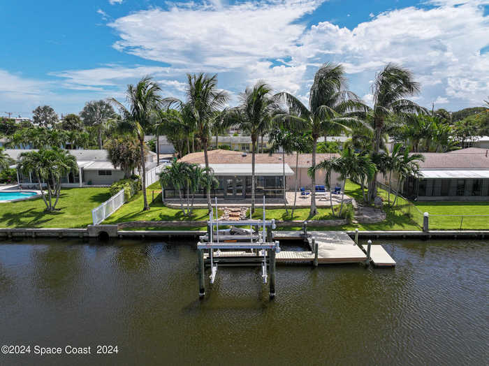 photo 2: 409 Nautilus Drive, Satellite Beach FL 32937