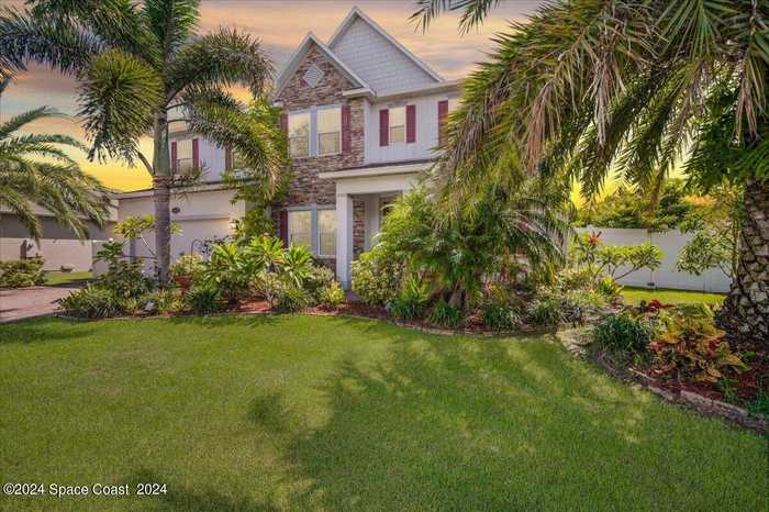 photo 2: 4625 Hebron Drive, Merritt Island FL 32953