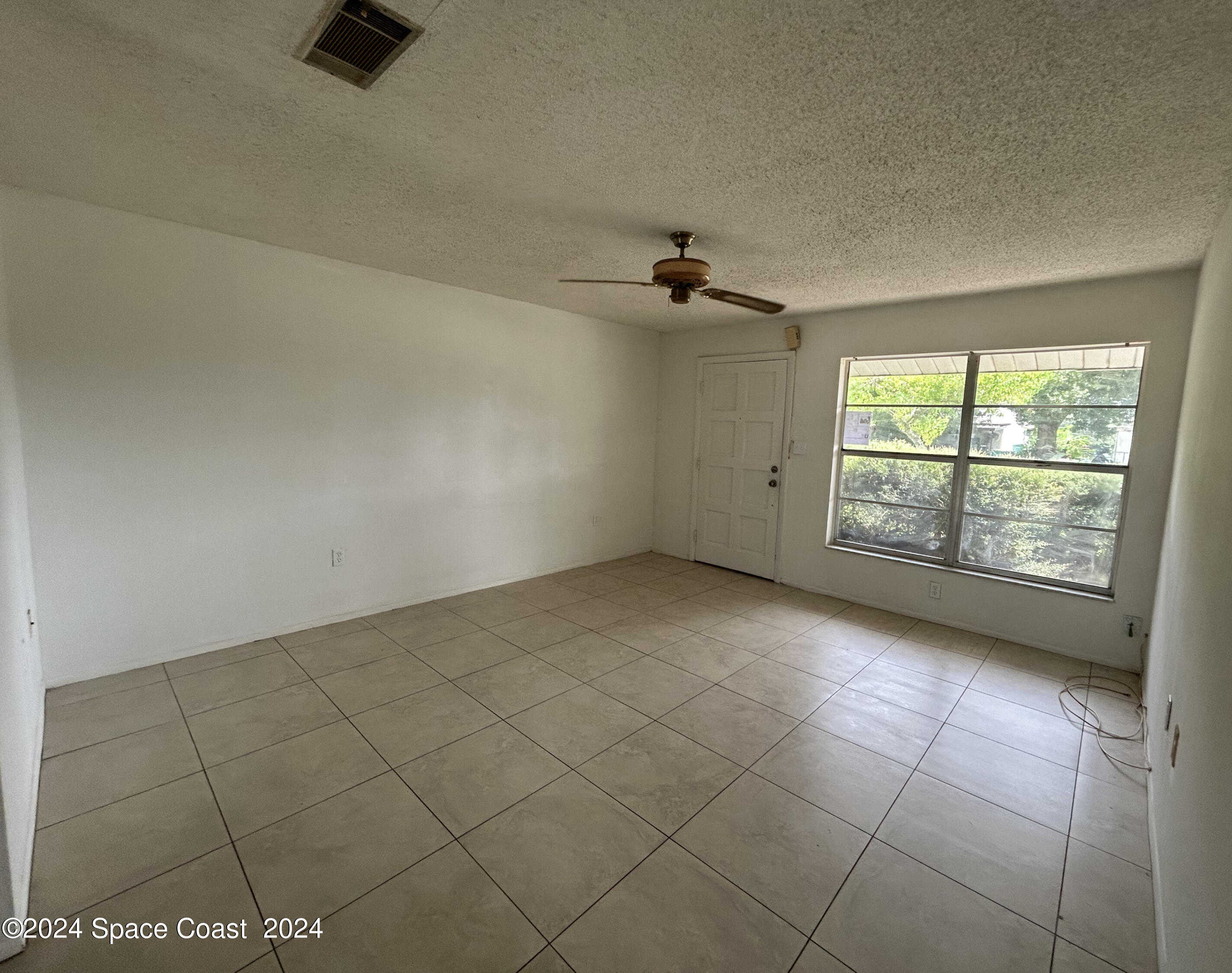 photo 2: 789 Lunar Lake Circle, Cocoa FL 32926