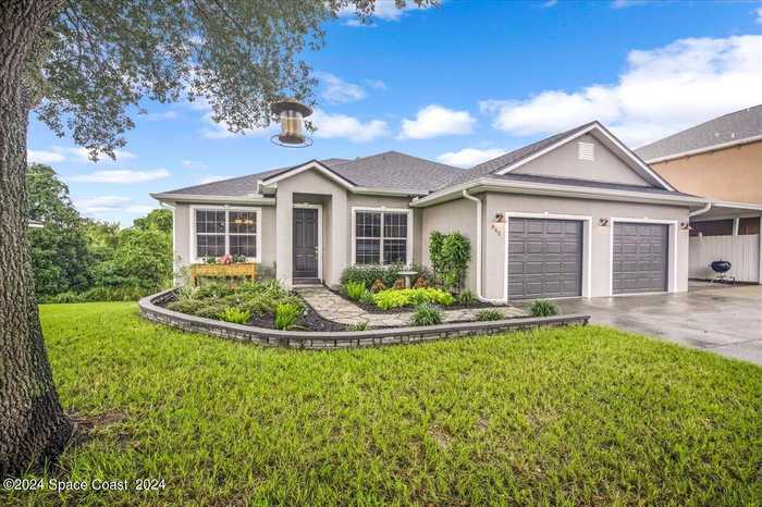 photo 2: 842 Parkwood Avenue, Titusville FL 32796