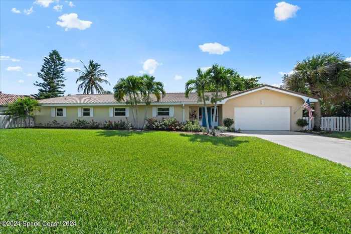 photo 1: 2325 Brookside, Indialantic FL 32903