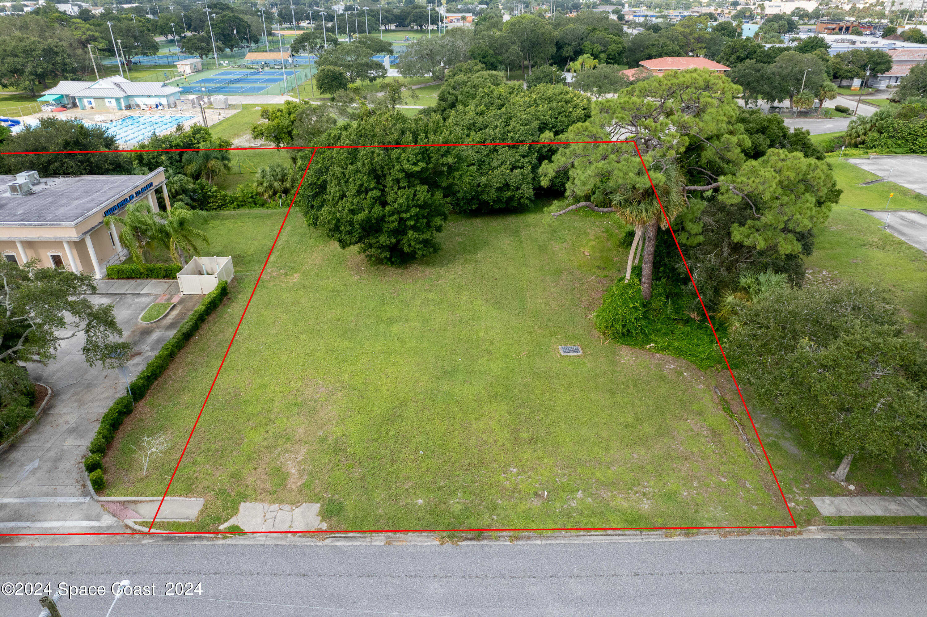 photo 3: 1608 S Apollo Boulevard, Melbourne FL 32901