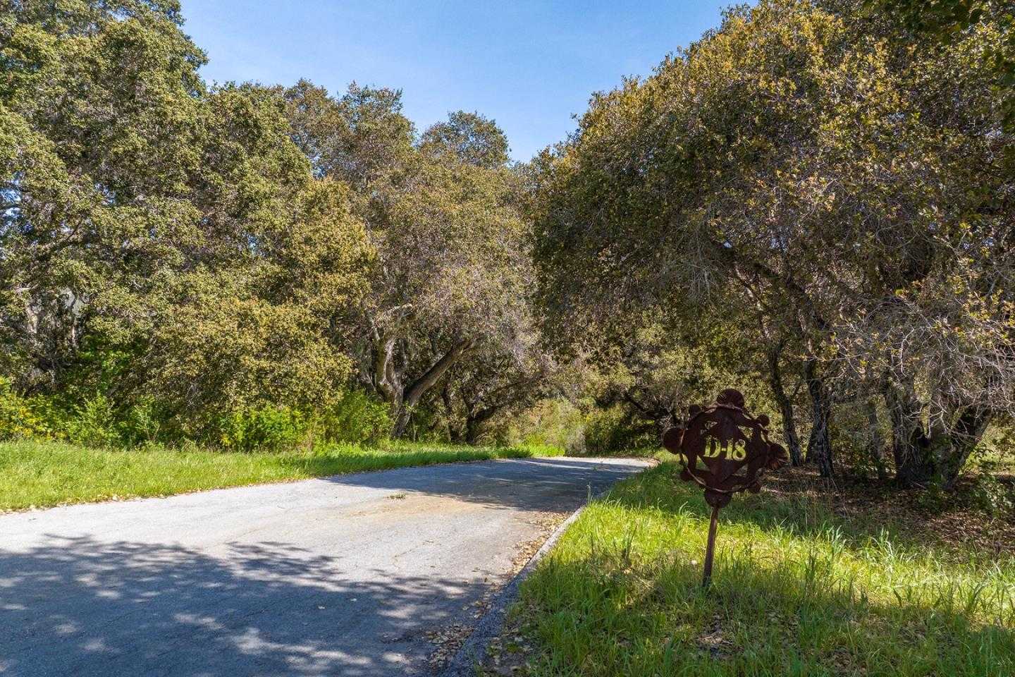 photo 3: 4 Holding Field Run (Lot D18), CARMEL CA 93923