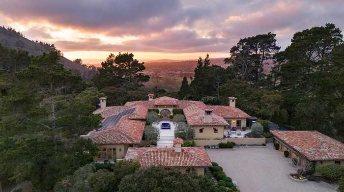 photo 1: 5481 Covey CT, CARMEL CA 93923