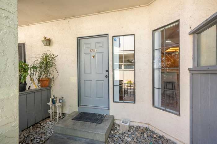 photo 1: 409 Kenbrook CIR, SAN JOSE CA 95111