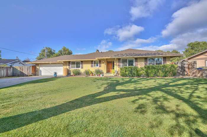 photo 1: 20260 Franciscan CIR, SALINAS CA 93908