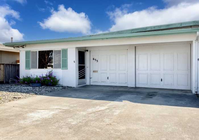 photo 1: 655 Bronte AVE, WATSONVILLE CA 95076