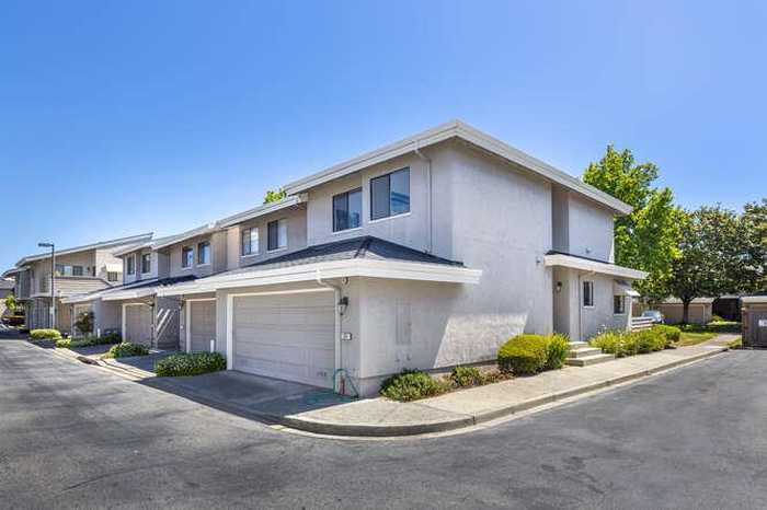 photo 1: 131 Albacore LN, FOSTER CITY CA 94404