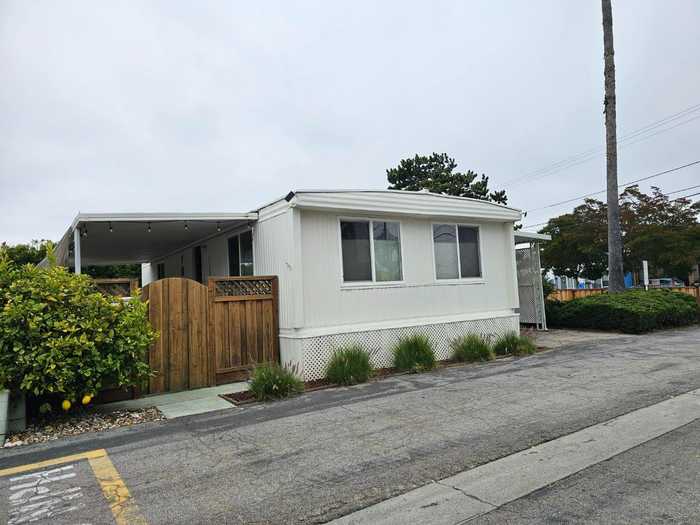 photo 1: 1555 Merrill 147, SANTA CRUZ CA 95062