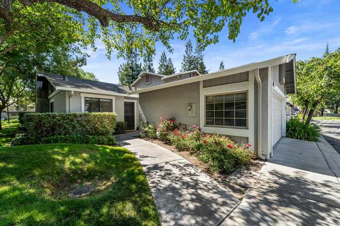 photo 1: 4859 Scout CT, San Jose CA 95136