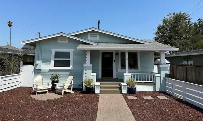 photo 1: 909 Broadway, SANTA CRUZ CA 95062