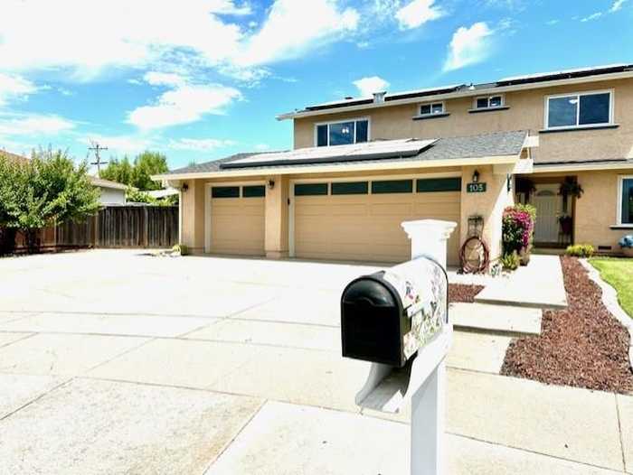 photo 2: 105 London Place, GILROY CA 95020