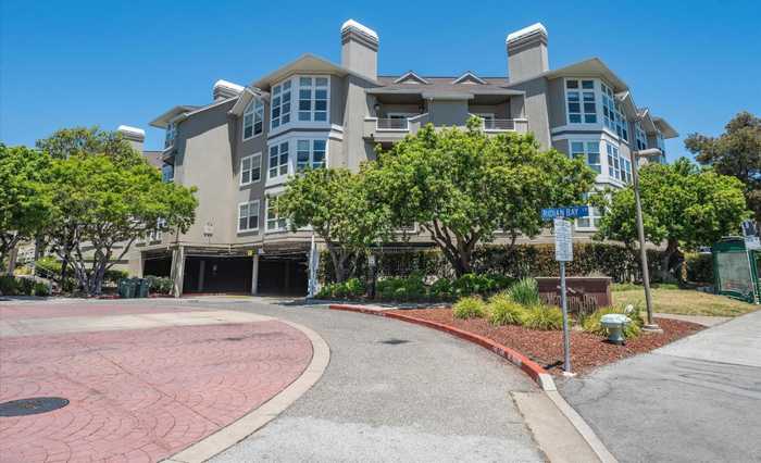 photo 1: 880 Meridian Bay LN 104, FOSTER CITY CA 94404