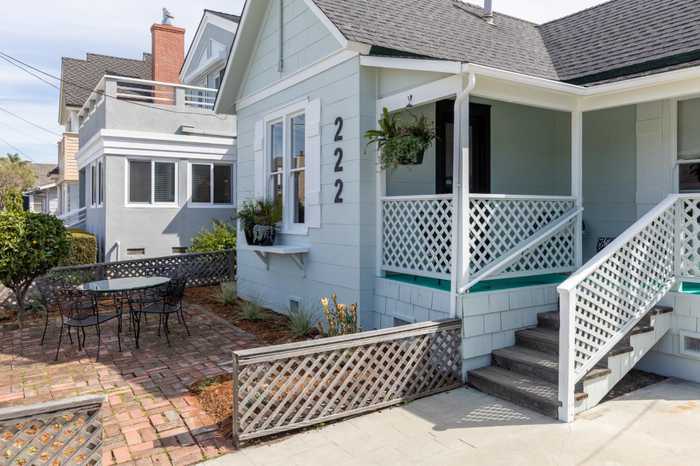 photo 2: 222 2nd AVE, SANTA CRUZ CA 95062