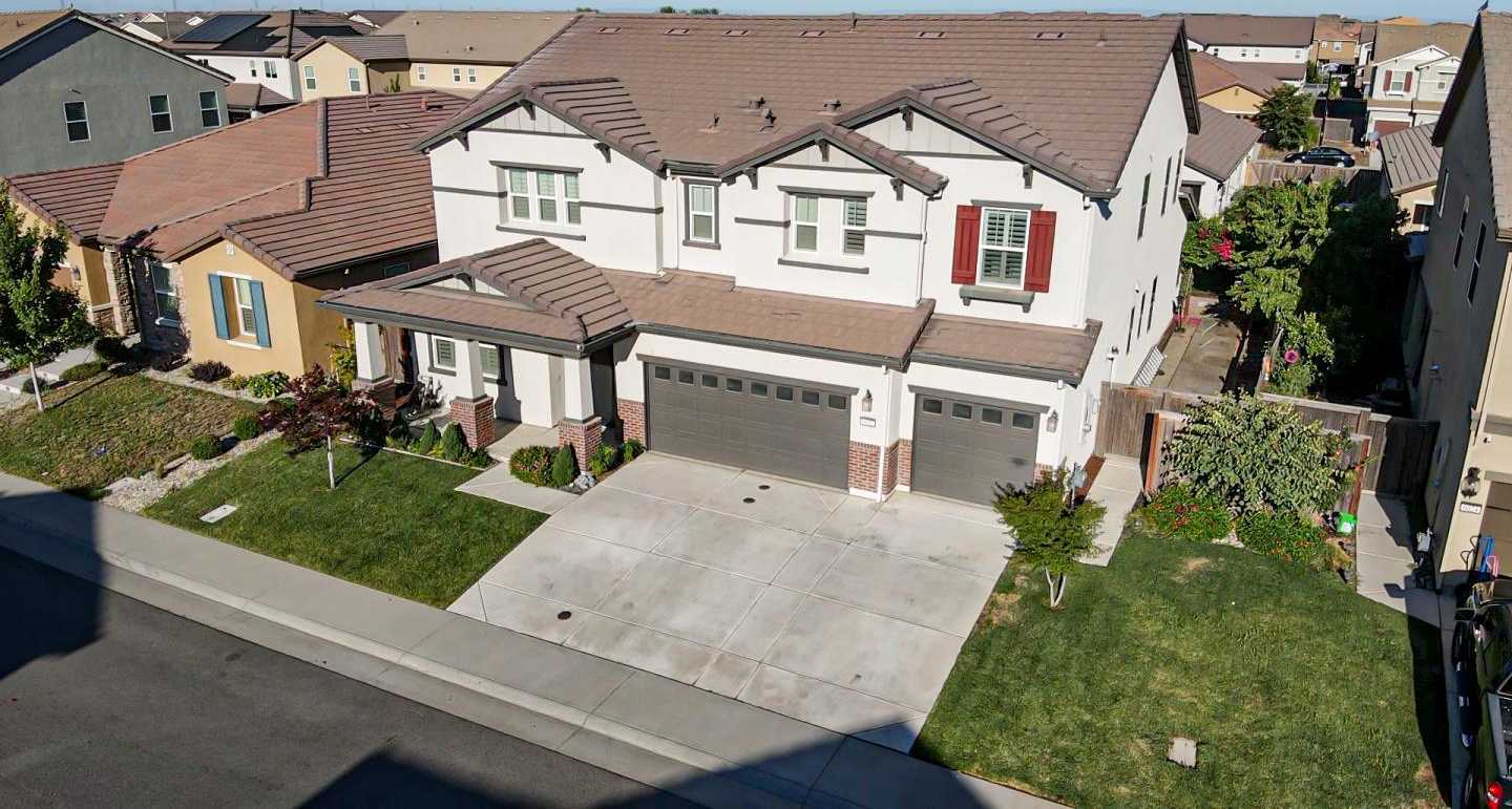 photo 2: 6032 Duet WAY, ROSEVILLE CA 95747