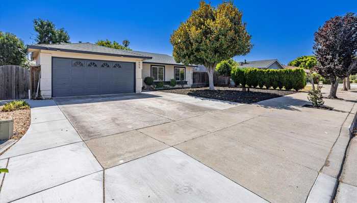 photo 2: 655 Perkins CT, SAN JOSE CA 95127