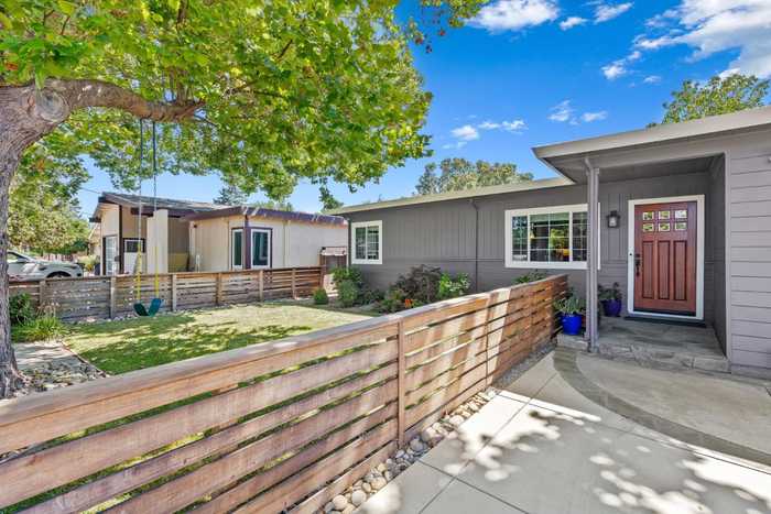 photo 2: 586 Manzanita AVE, SUNNYVALE CA 94085