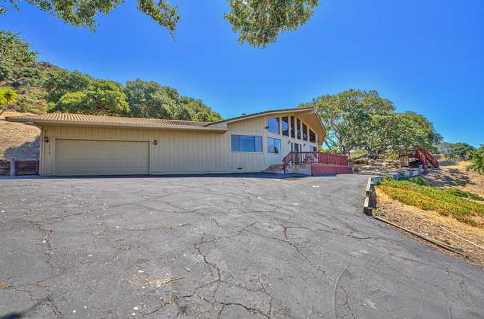 photo 2: 24585 Rimrock Canyon RD, SALINAS CA 93908