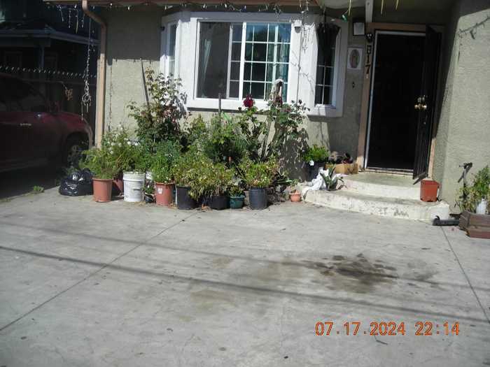 photo 1: 17 Gonda ST, ROYAL OAKS CA 95076