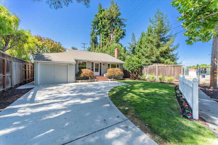 photo 2: 2 Iris LN, MENLO PARK CA 94025