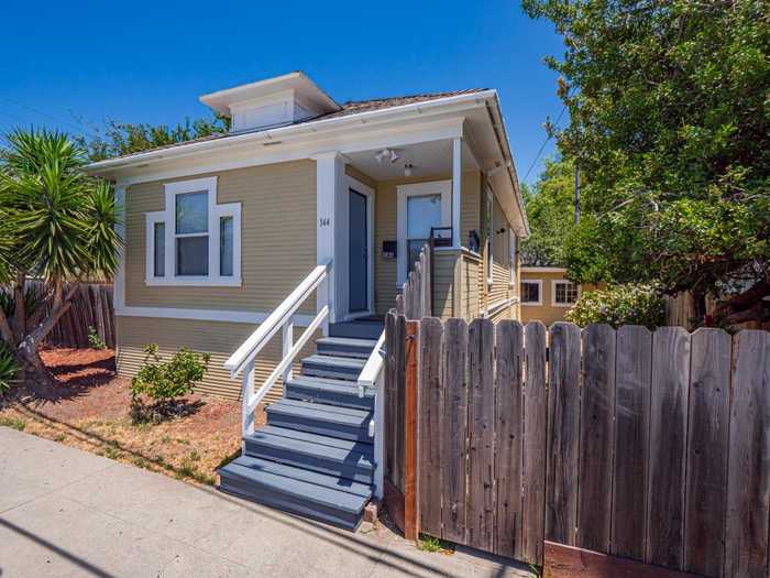 photo 1: 148 Campbell ST, SANTA CRUZ CA 95060