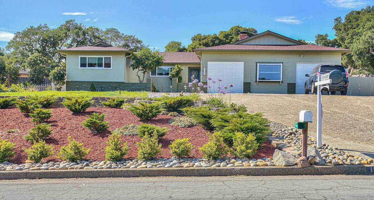 photo 1: 15645 Charter Oak BLVD, SALINAS CA 93907