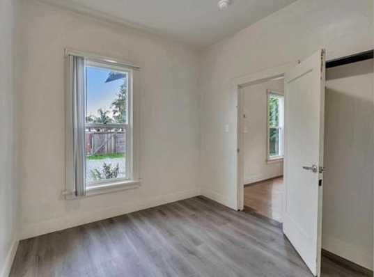 photo 3: 419 Barson ST, SANTA CRUZ CA 95060