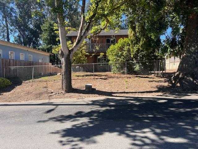 photo 3: 810 Miramontes ST, HALF MOON BAY CA 94019