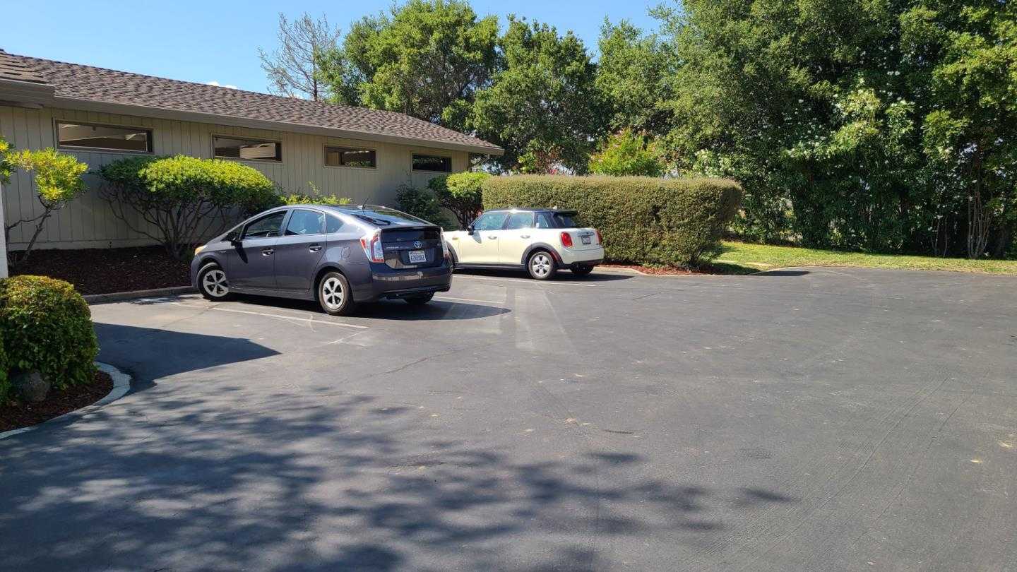 photo 2: 8461 Traminer CT, SAN JOSE CA 95135