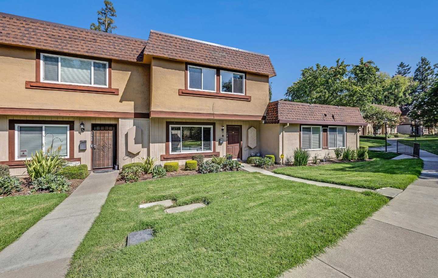 photo 1: 1910 Bluewood CIR, SAN JOSE CA 95132