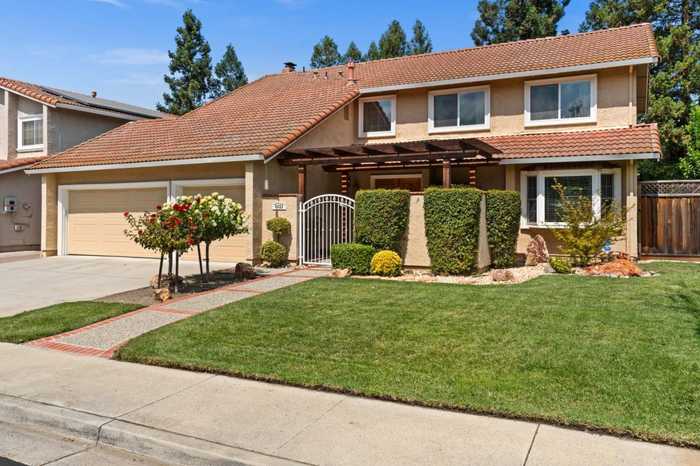 photo 1: 6622 Skyfarm DR, SAN JOSE CA 95120