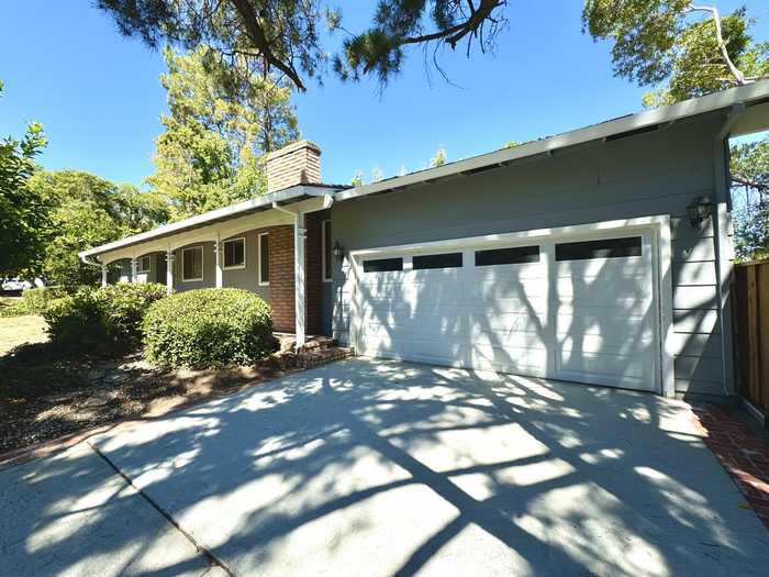 photo 2: 2344 Deodara DR, LOS ALTOS CA 94024