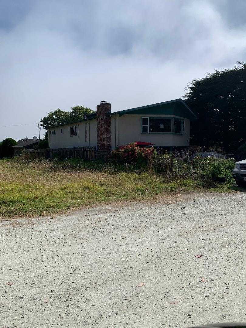 photo 2: 404 Lee AVE, HALF MOON BAY CA 94019