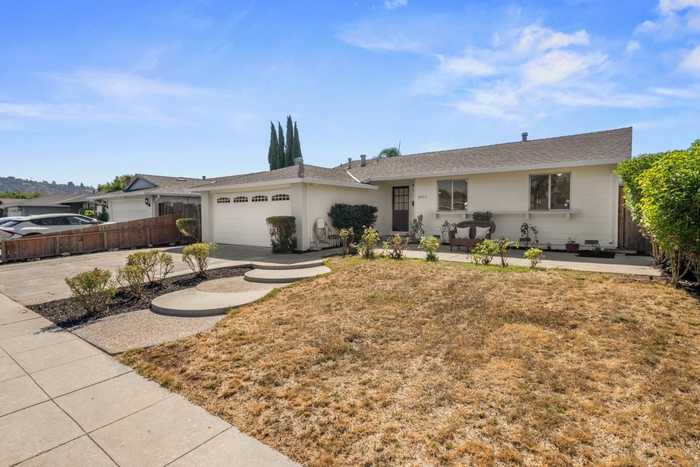 photo 2: 5957 Snell AVE, SAN JOSE CA 95123