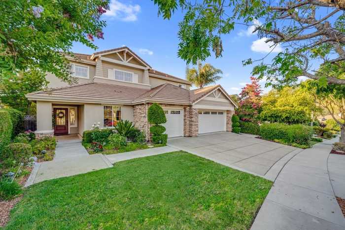 photo 1: 5707 Capilano DR, SAN JOSE CA 95138