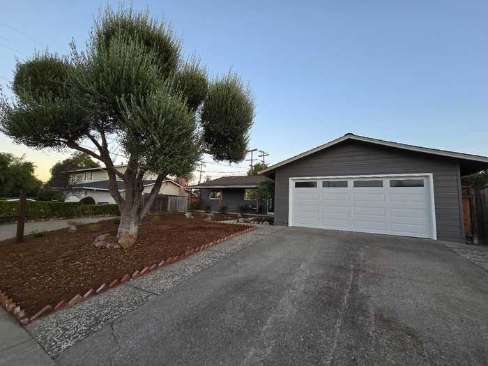 photo 2: 1240 Washoe DR, SAN JOSE CA 95120