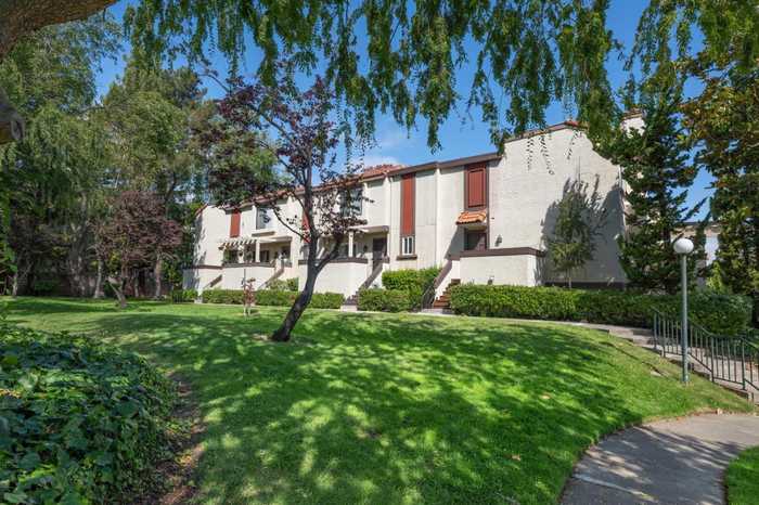 photo 2: 7216 Clarendon ST, SAN JOSE CA 95129